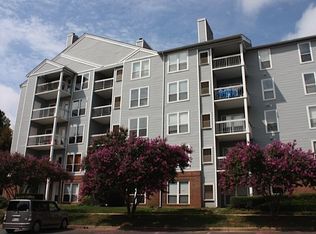 3178 Summit Square Dr APT C5, Oakton, VA 22124