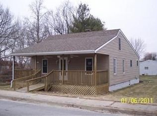 213 Greenville Ave, Ludlow Falls, OH