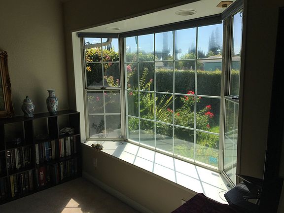 4th image of 8009 Stone Canyon Cir