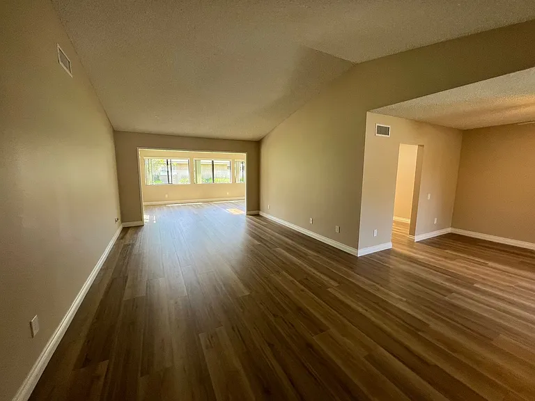 14117 Village 14 — Photo 3