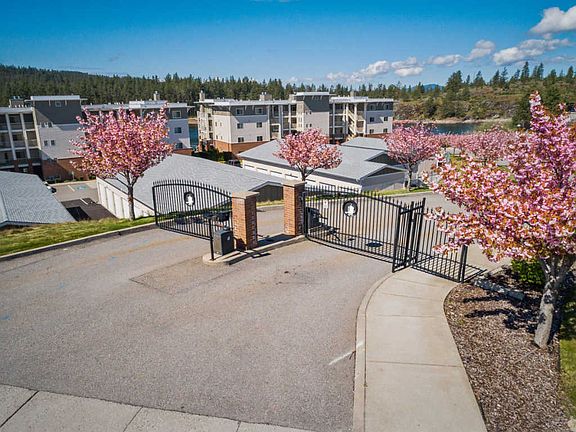 2nd image of 415 W Waterside Dr APT 402