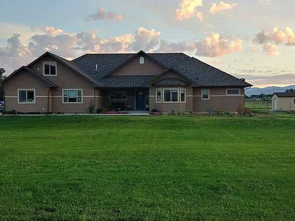 1868 J Rd, Fruita, CO 81521