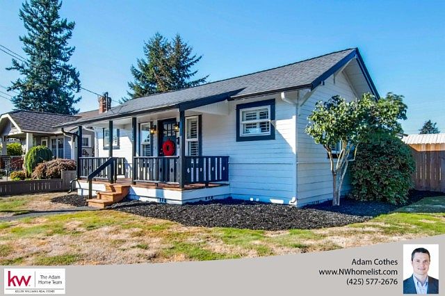 1st image of 905 3rd Ave NW