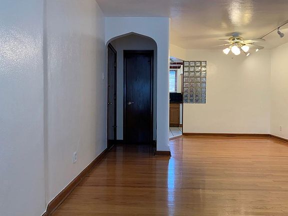 4th image of 6216 Loughborough Ave