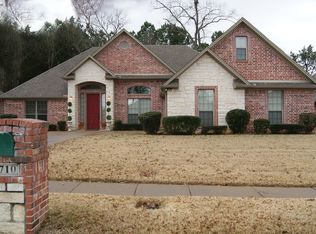 710 Huntwick Ln, Tyler, TX 75703