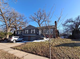 2301 Cromwell Dr, Minneapolis, MN 55410