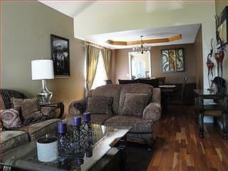 2nd image of 1011 Sandalwood Ln