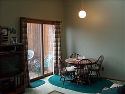 3rd image of 5 Arapahoe Dr Unit 4