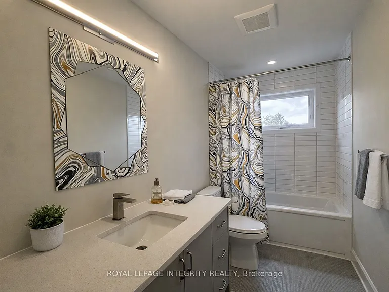 9 Gwynne Ave #A — Photo 22