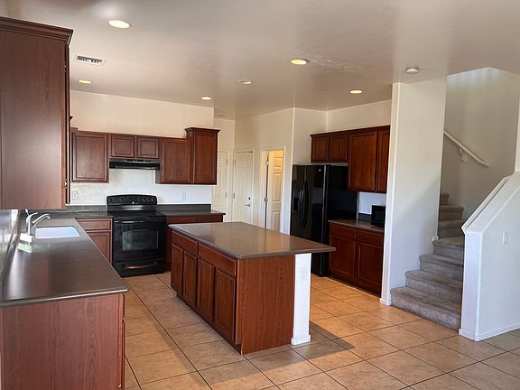Open Kitchen