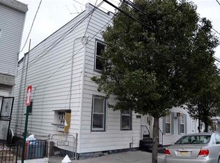 124 71st St #1, Guttenberg, NJ 07093