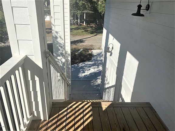4th image of 1501 Avalon Ave