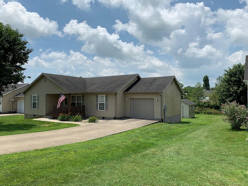 1st image of 33 Logans Woods Dr