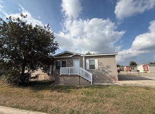 7634 Golf Ball #139, San Antonio, TX 78244