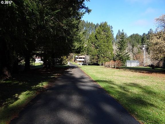 3rd image of 171 Woodpecker Ln