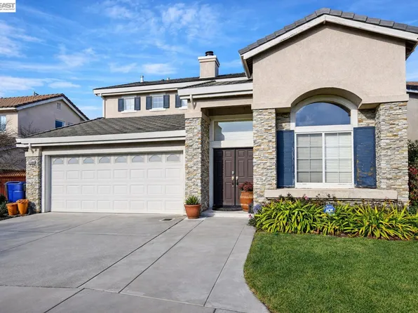 15100 Shining Star Ln, San Leandro, CA 94579