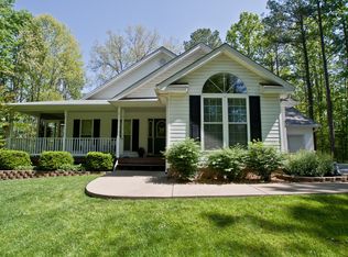 25 Countryside Dr, Fredericksburg, VA 22406