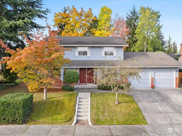 8910 10th Drive SE, Everett, WA 98208