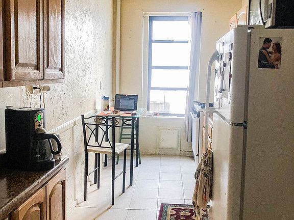 4th image of 596 Edgecombe Ave APT 6B