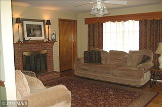 4th image of 10925 Graystone Dr
