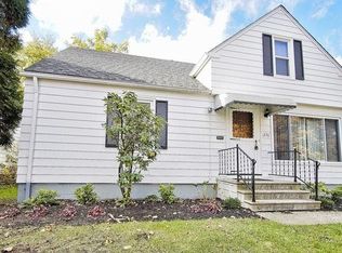 1276 Eastwood Ave, Mayfield Heights, OH 44124