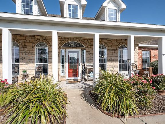 4th image of 4219 Landon Ln