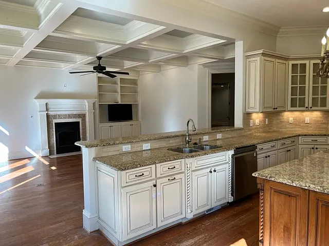 3316 Darien Dr — Photo 4