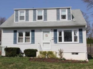 623 Fairhill St, Willow Grove, PA 19090