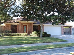 617 Brocton St, Victoria, TX 77904