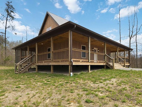 2nd image of 197 Pumpkin Creek Cir
