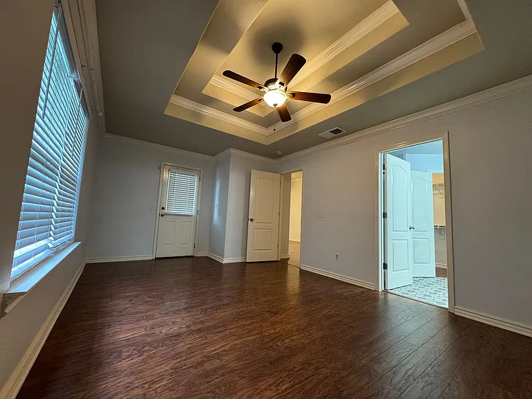 3905 W Amour Dr — Photo 16