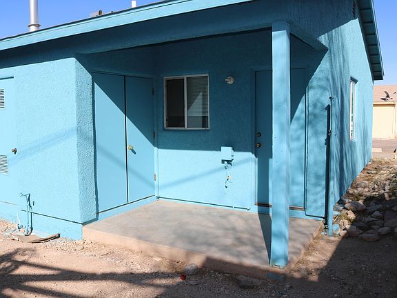 5th image of 77 E Laguna St APT 2