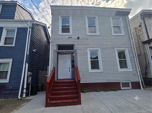 127 W Parmenter Street, Newburgh, NY 12550