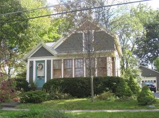 2219 6th St, Cuyahoga Falls, OH 44221
