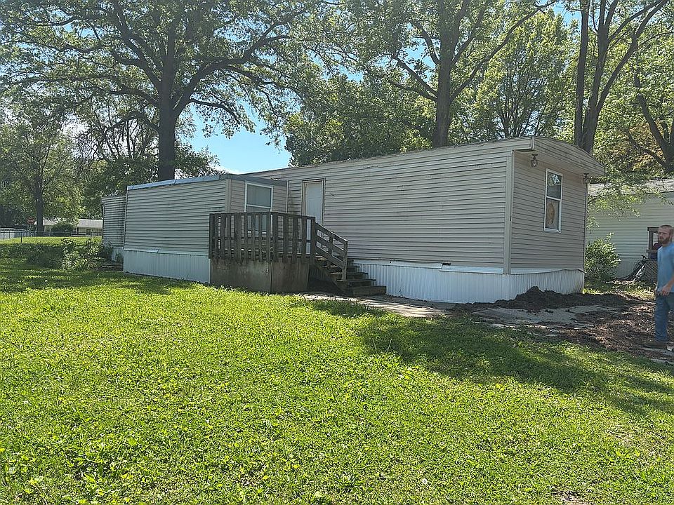 1st image of 1401 N 3rd St