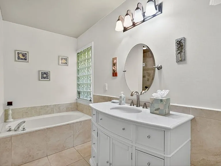 1520 S Club Dr — Photo 15