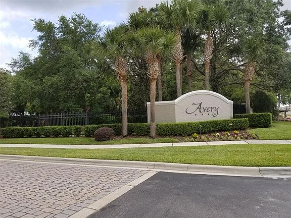 2nd image of 400 Park Lake Dr
