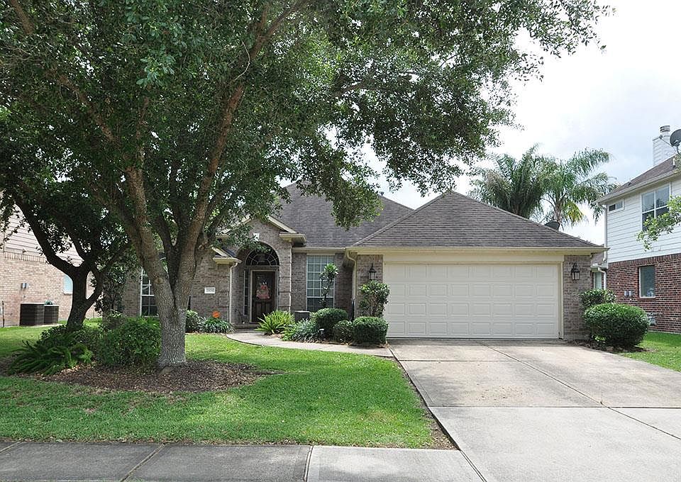 1st image of 2404 Creeks Edge Dr