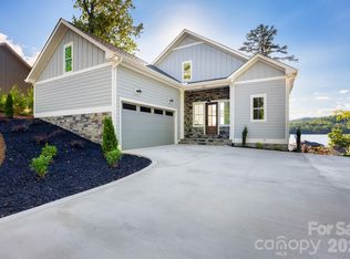 200 Ridge Dr, Troy, NC 27371
