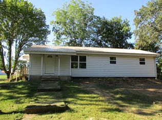 66 Forest Hill Rd, Leasburg, MO 65535