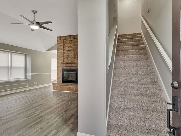 5th image of 104 Tedder Blvd
