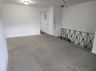 16 Lakeside Dr #B, Millburn, NJ 07041