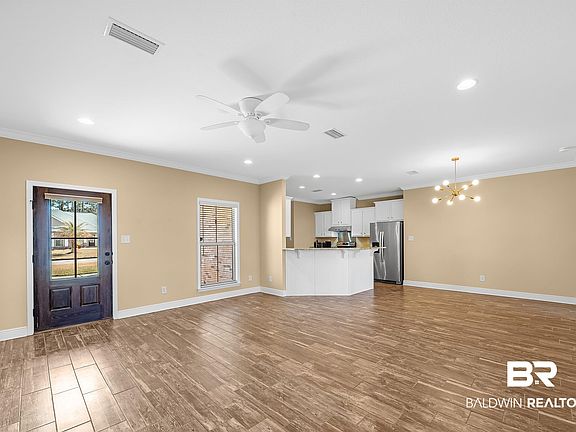 3rd image of 1211 Pembroke Way