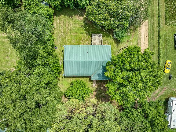 2nd image of 66 Owl Ln