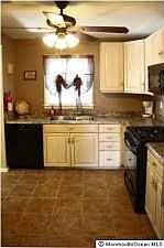 2nd image of 8 Edinburgh Dr