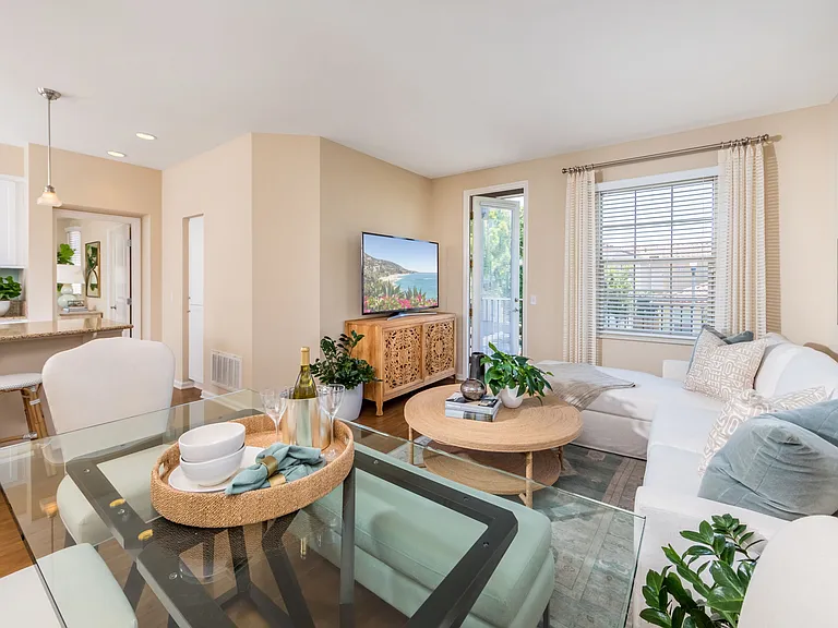 Woodbury Place Apartment Homes — Photo 10