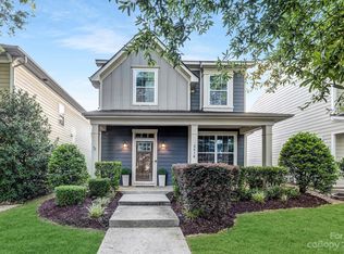 2416 Double Oaks Rd, Charlotte, NC 28206