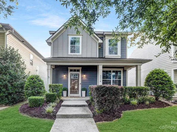 2416 Double Oaks Rd, Charlotte, NC 28206
