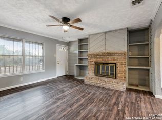 155 Carousel Dr, San Antonio, TX 78227