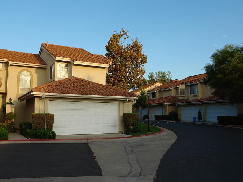 1st image of 12484 Creekview Dr